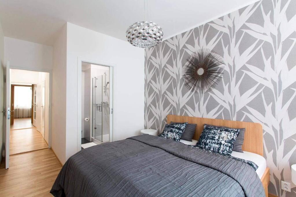 Friendly Private In The Sharing Flat * Praha