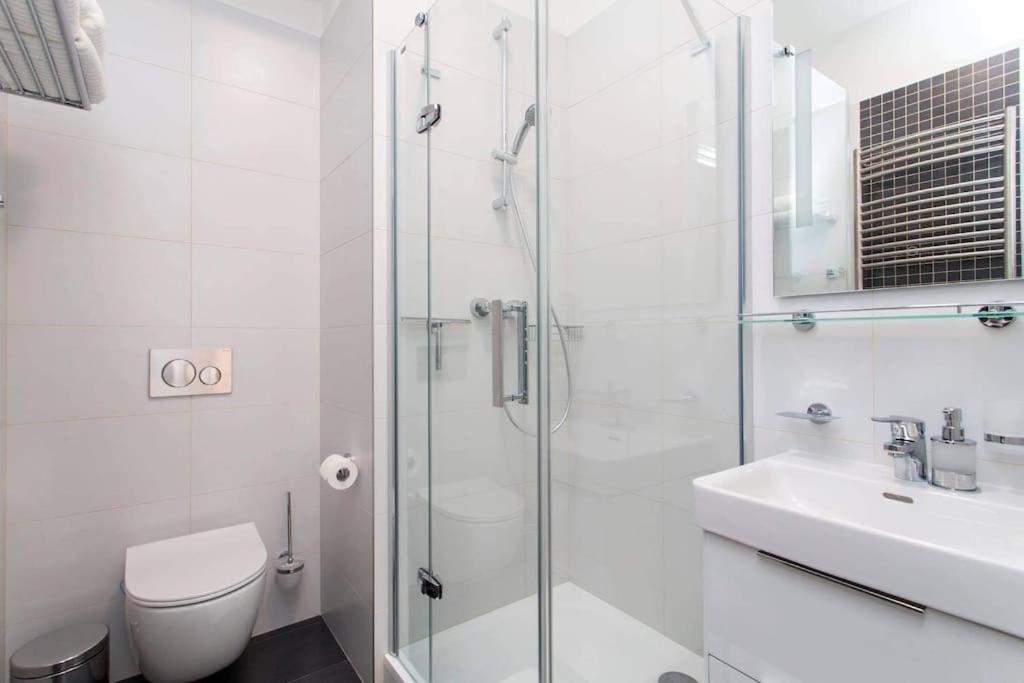 Friendly Private In The Sharing Flat Penzion Praha